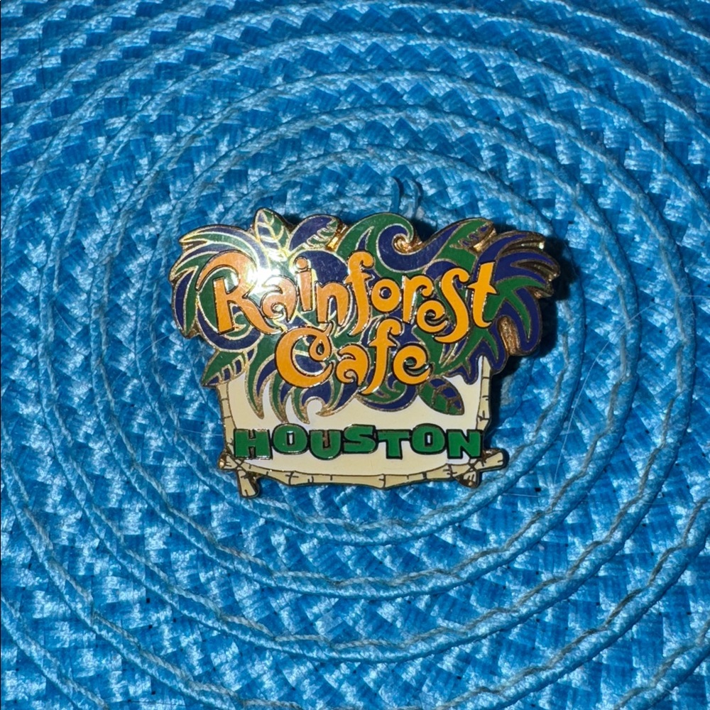 Rainforest Cafe Houston Pin